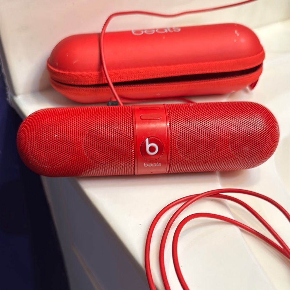 BEATS PILL Red Portable Bluetooth Speaker